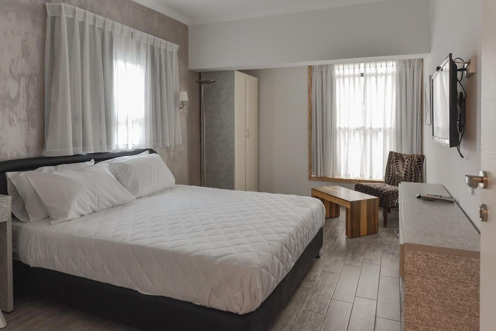 Hotel Alma - Near The Sea เนทันยา ภายนอก รูปภาพ